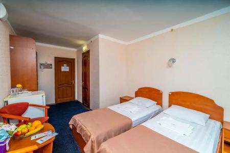 Славутич - 60