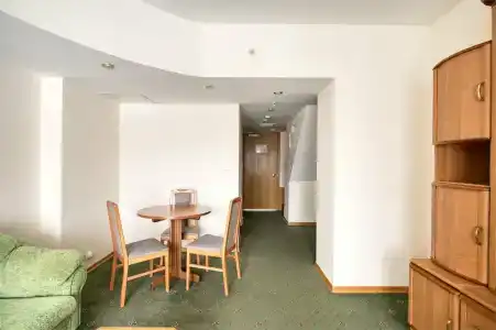 ApartMezhdunarodnaya - 79