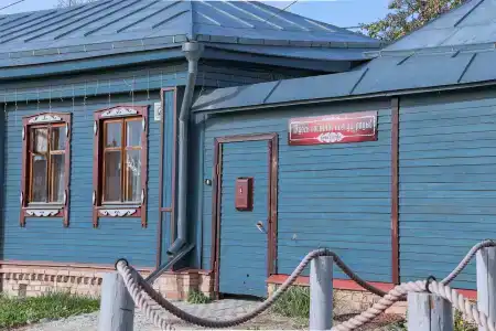 Монастырская изба - 45