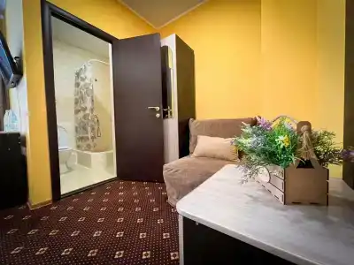 Власовых - 80