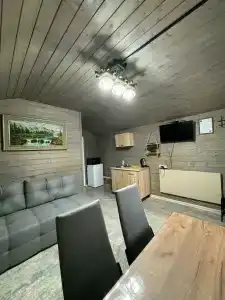 TAU HOUSE - 79