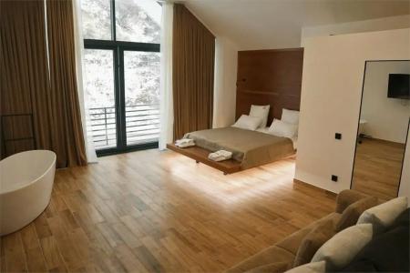 Residence - 50