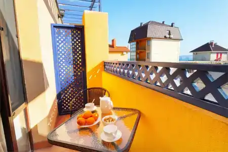 на Черноморской - 184