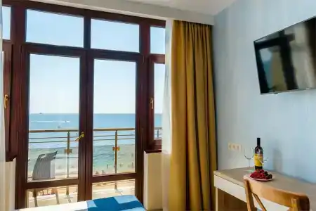 на Черноморской - 129