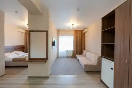 Семейный курорт - 90