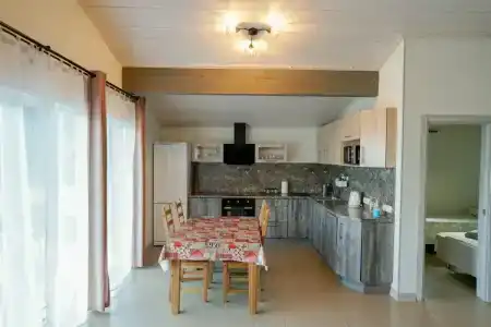 Загородный Rauta - 145