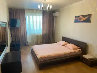 Симбирские апартаменты на Рябикова 60А 85 с 3 спальнями - 50