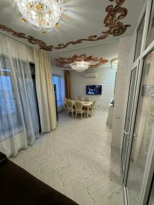 Royal View - 93