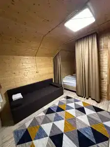 Alan House - 51