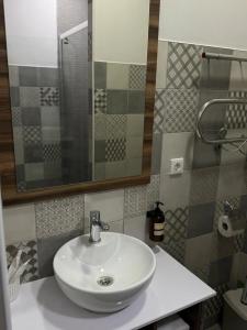 Петровский - 86