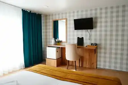 Петровский - 51