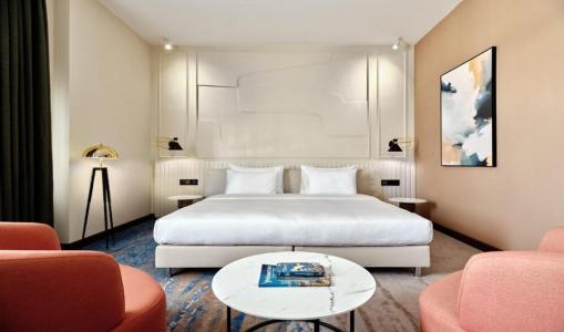 Crowne Plaza, An Ihg Hotel - 114