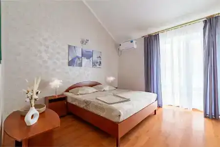Виктория - 105