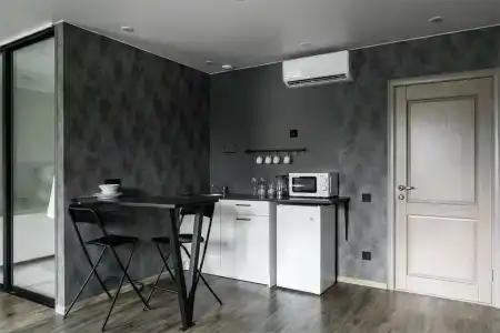 Room12 - 91