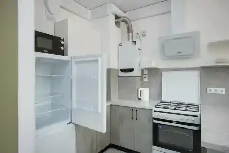 Солнечный - 65