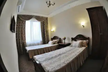 Даяна - 69