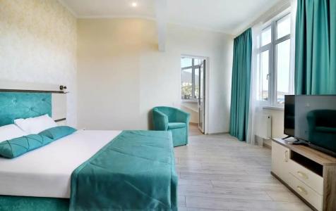 на Боткинской 2в - 77