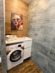 Sky Club Apartments - 87