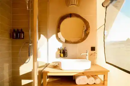Api - 72