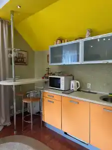 Дом у Звонницы монастыря с баней - 25