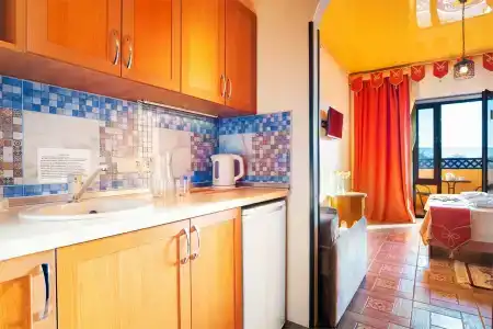 на Черноморской - 190