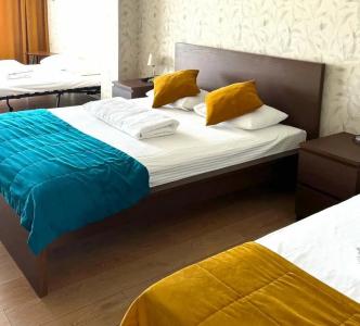 Петровский - 81