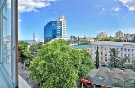 на Боткинской 2в - 76