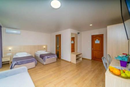 Славутич - 128