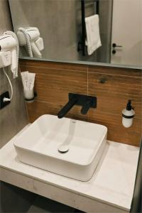 Residence - 70