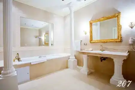 Кронон Парк - 105