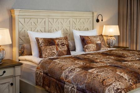 Seventeen Rooms - 119