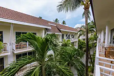 Ark Bar Beach Resort - 56