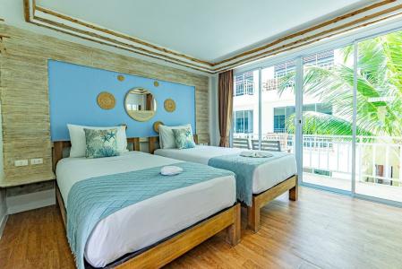 Ark Bar Beach Resort - 85