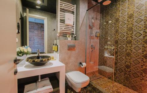 TbiliSee Boutique Hotel - 66