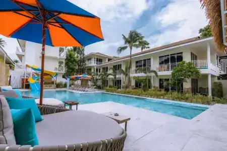 Ark Bar Beach Resort - 123
