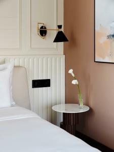 Crowne Plaza, An Ihg Hotel - 87