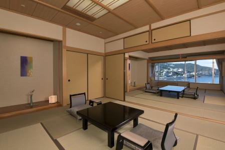 Atami Korakuen - 70