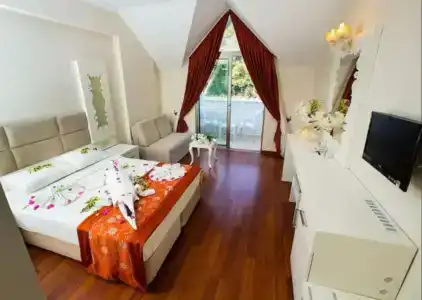 Grand Mir' Amor - 93