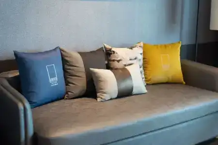 Cross Pratamnak - 60