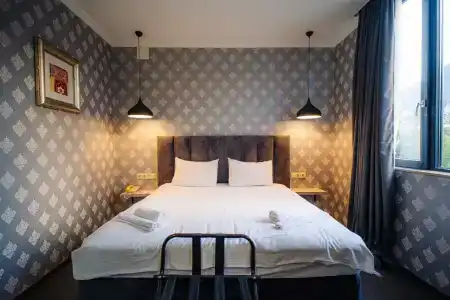 Day Inn - 108
