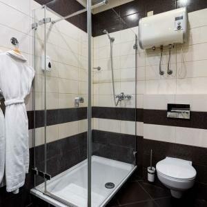 Губернский - 145