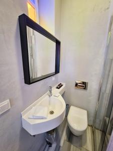 Serguzest Otel - 63