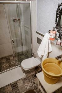 The Suite Apart - 128