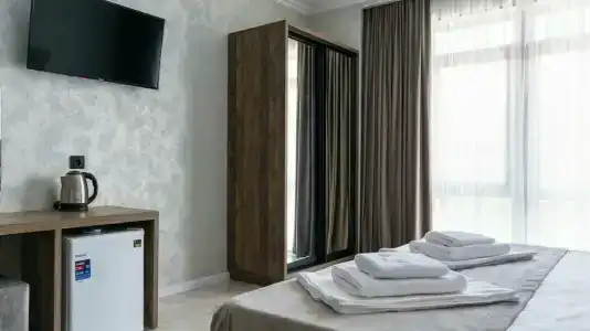 Grand Paradise - 102