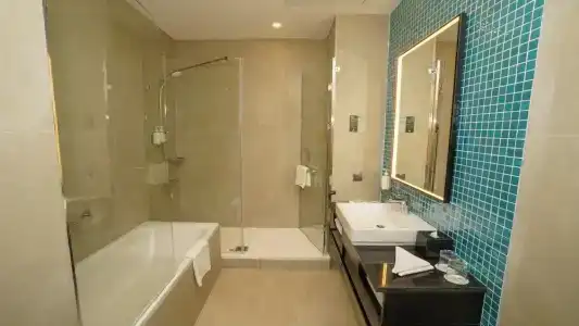 Holiday Inn City - 148