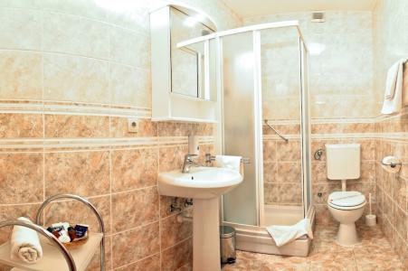 Villa Midea - 84