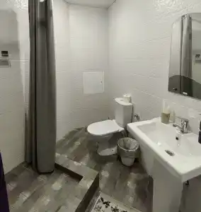 Красная Роза - 100