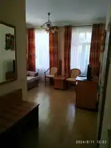 Бестужевский дворик - 105