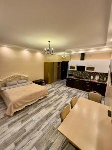 Royal View - 16