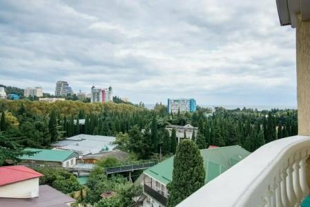 Славутич - 136